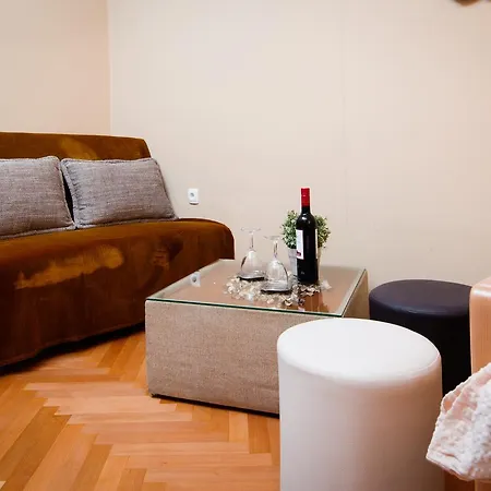 Private Accommodation Milisa Πανσιόν