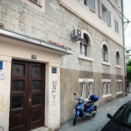Private Accommodation Milisa Πανσιόν