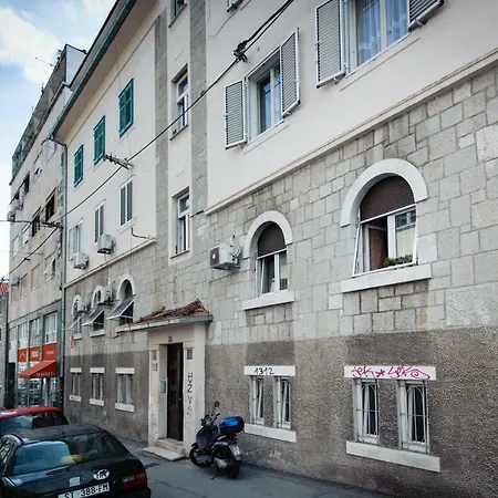 Private Accommodation Milisa Πανσιόν